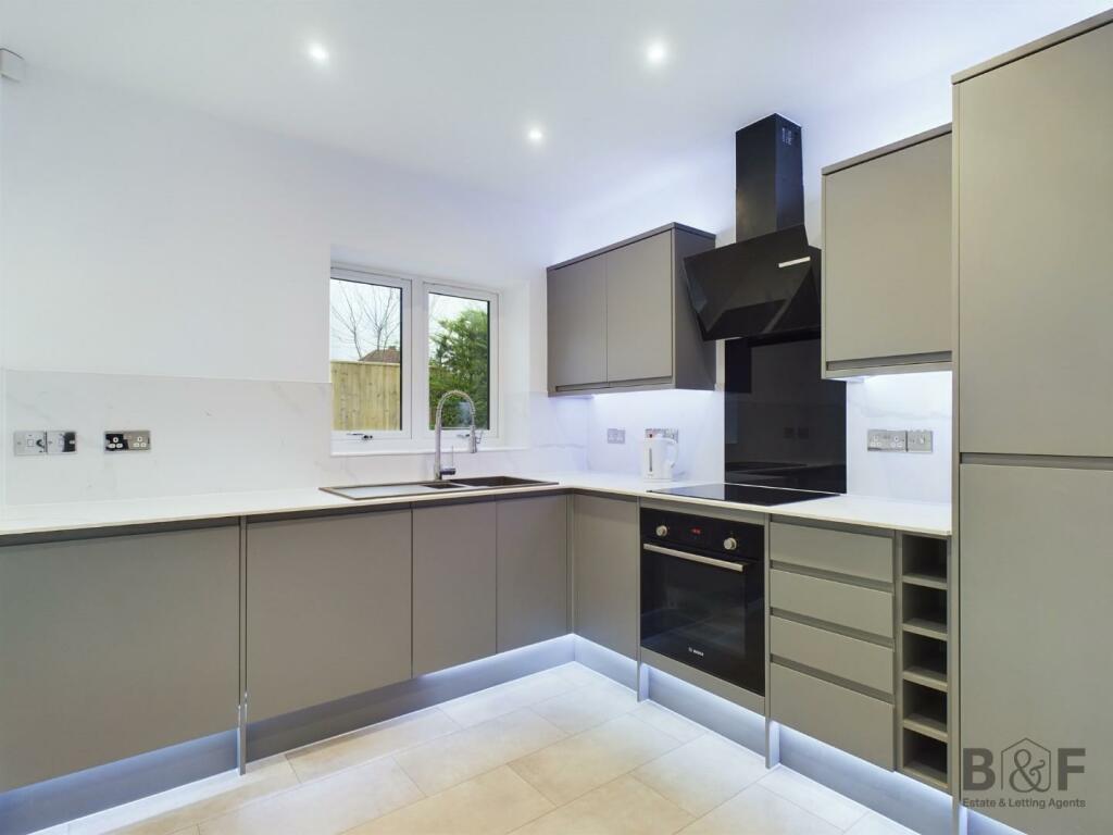 Additional image 30 of Oaklands Close, Mangotsfield