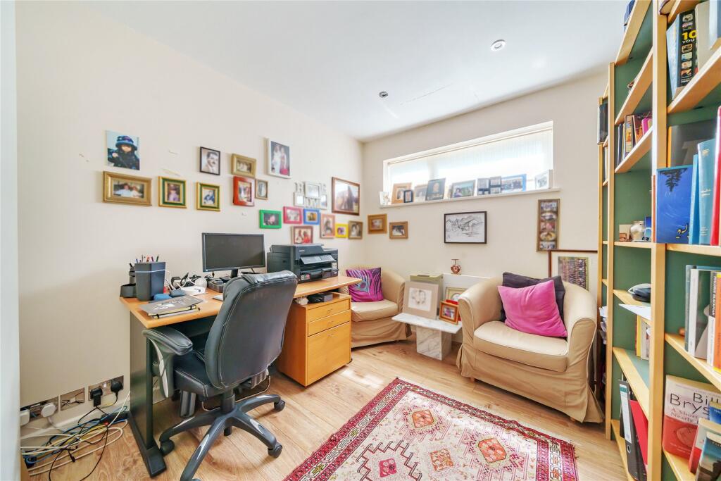 Additional image 28 of Westleigh Drive, Bromley