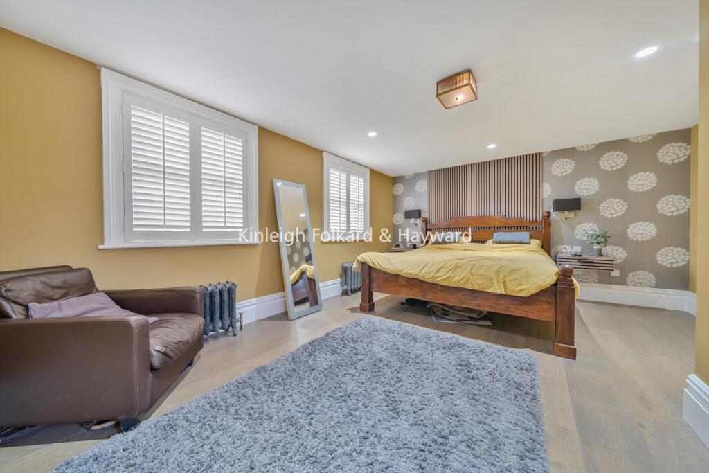 Additional image 16 of Farnaby Road, Bromley