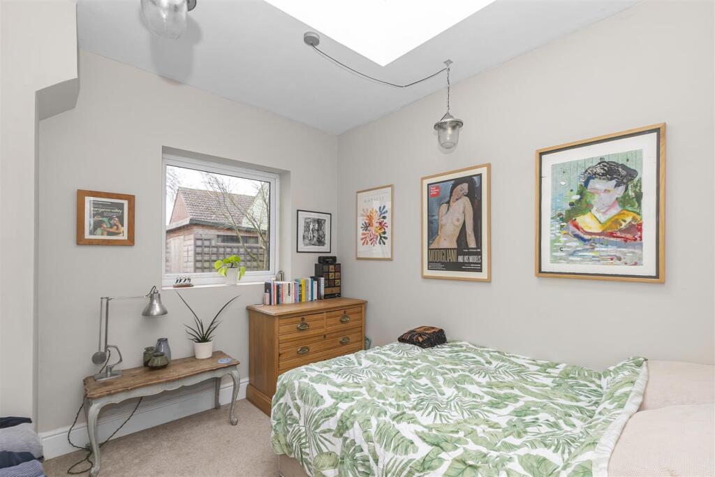 Additional image 19 of Park Road, Keynsham, Bristol