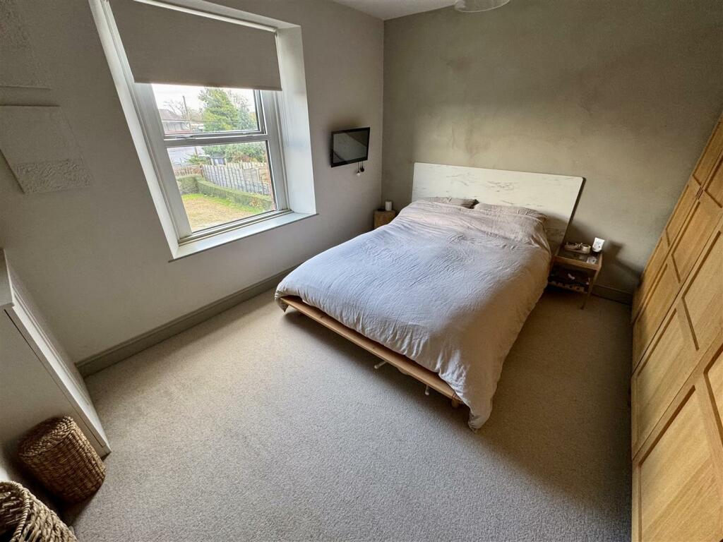 Additional image 12 of Victoria Square, Portishead.