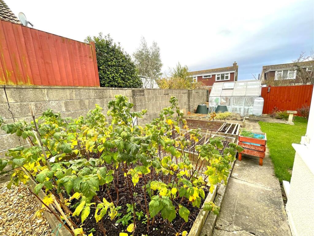 Additional image 21 of Totterdown Lane, Bleadon Hill - Superb Bungalow!