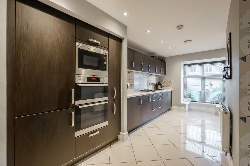 Additional image 3 of Weavers Way, Scholes, Cleckheaton, BD19 6AN