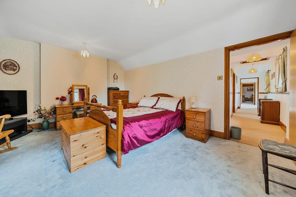 Additional image 6 of Impressive, detached country residence on edge of Wrington with stunning parkland gardens