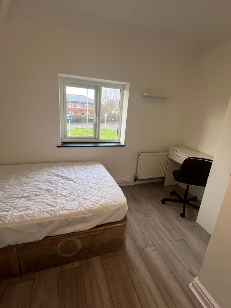 Additional image 7 of The Square, Bristol