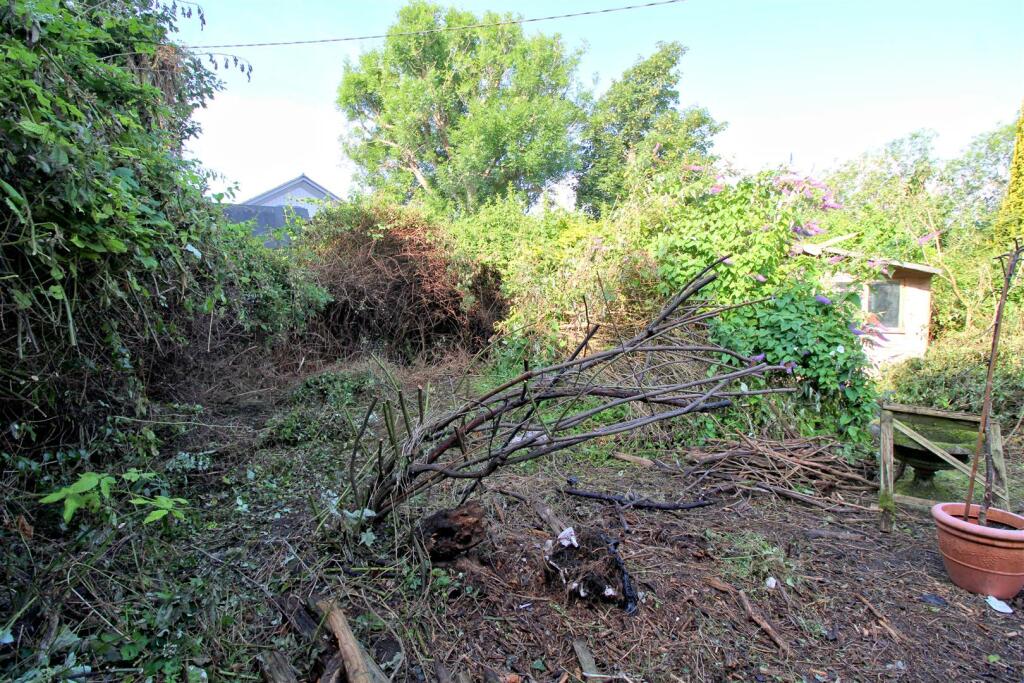 Additional image 13 of The Bridleway, South Heighton,