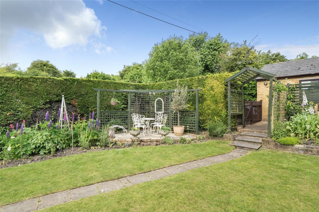Additional image 42 of Old Hill, Orpington