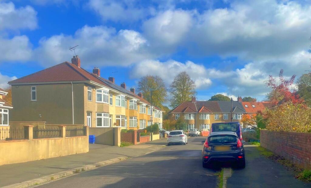 Additional image 5 of Stoneleigh Crescent, Bristol