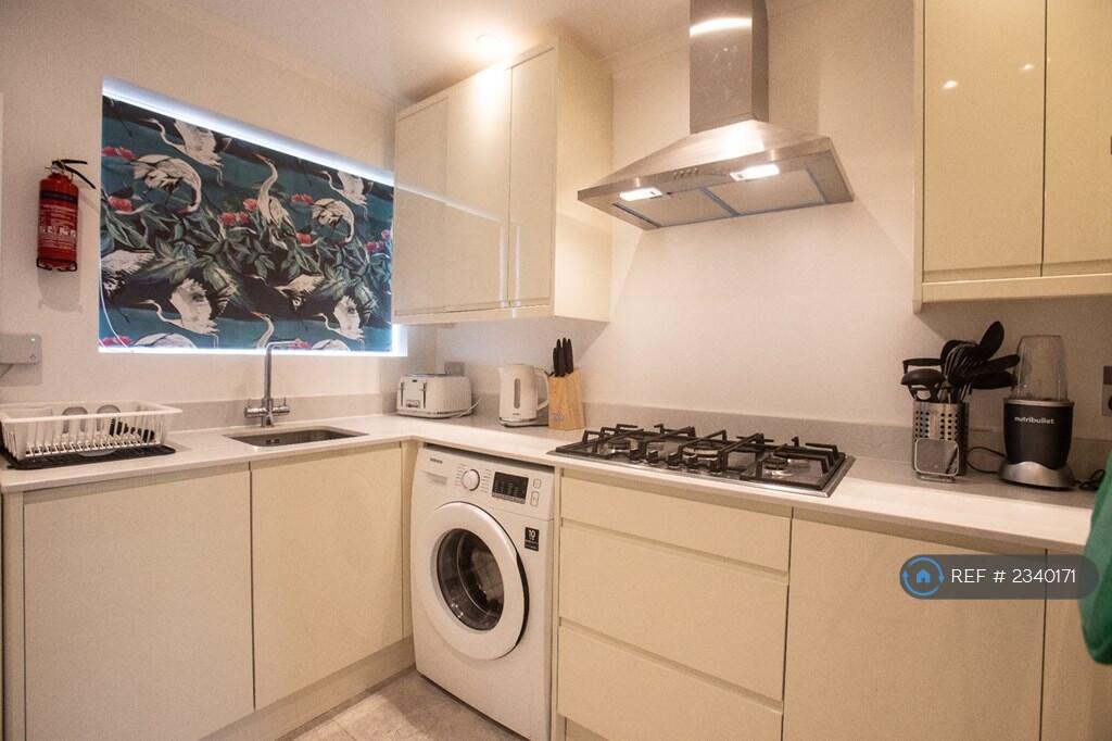Additional image 13 of Weston Grove, Bromley, BR1