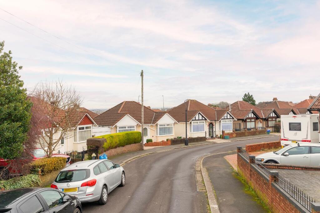 Additional image 31 of Clive Road, Whitchurch