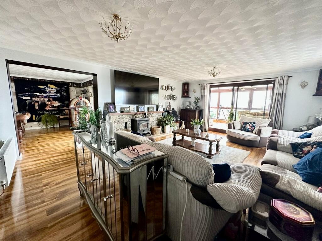 Additional image 5 of Kewstoke Road, Weston-super-Mare