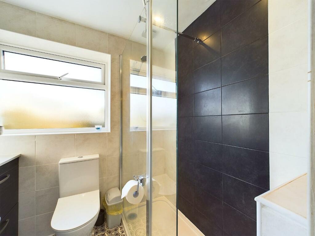 Additional image 8 of Sunny Brae Crescent, Bingley