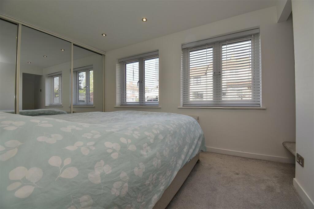 Additional image 3 of Roseberry Gardens, Orpington, BR6 9QE