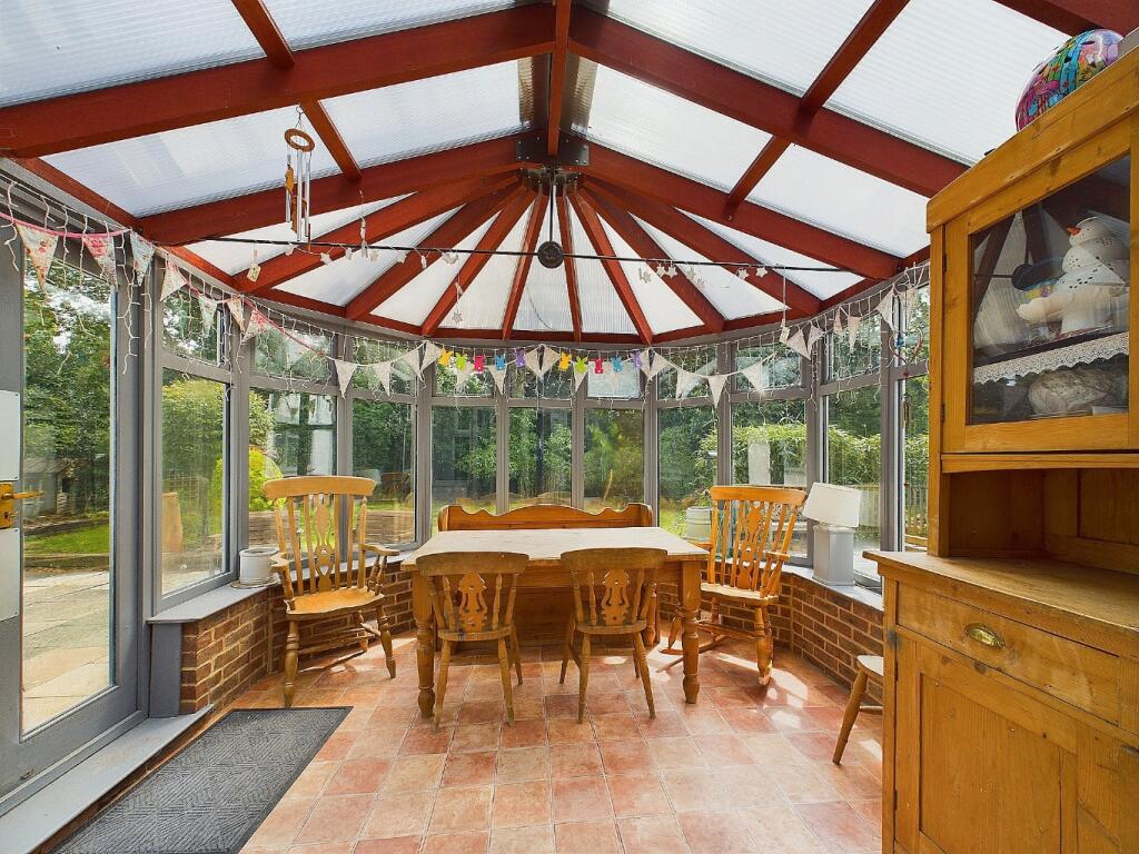 Additional image 23 of Marlings close