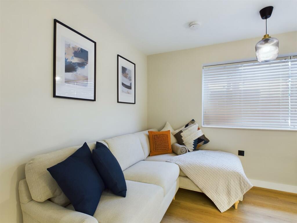 Additional image 30 of Gloucester Road, Bristol