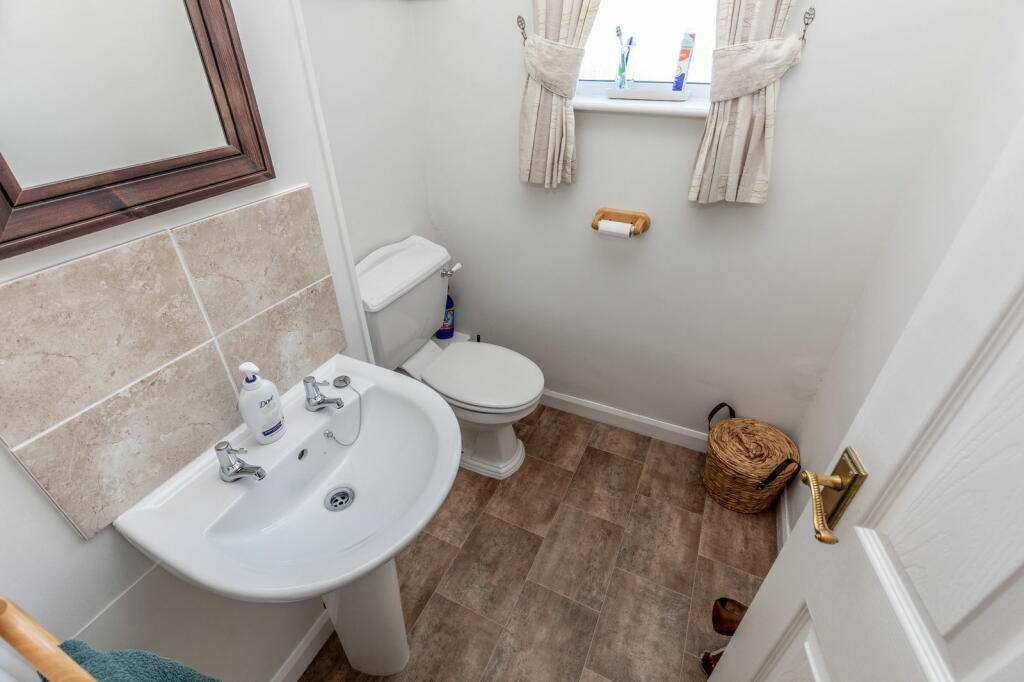 Additional image 21 of Old Park Road, Clevedon, BS21