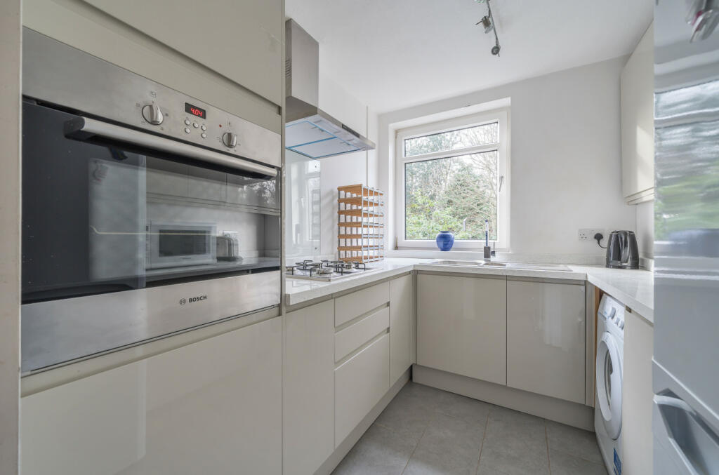 Additional image 2 of Kemnal Road, Chislehurst, BR7