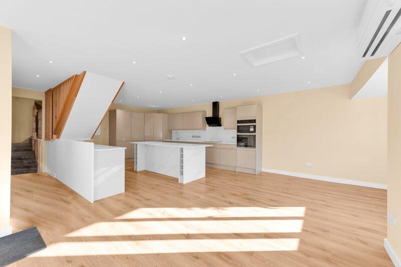 Additional image 18 of Ruskin Drive, Orpington South