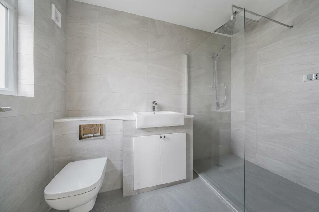 Additional image 13 of Birkbeck Road, Beckenham