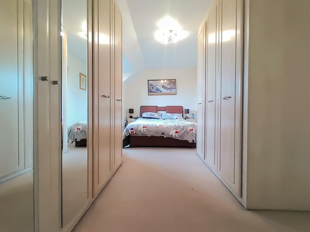 Additional image 18 of Lodge Gate Close, Denholme