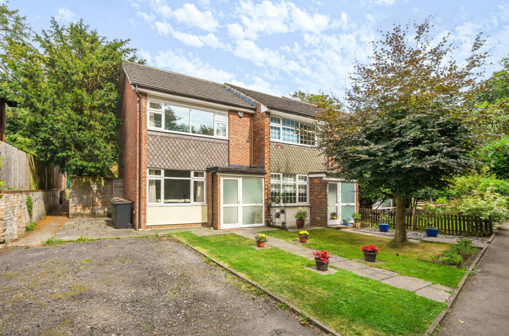 Additional image 10 of Brenchley Close, Chislehurst, Kent, BR7