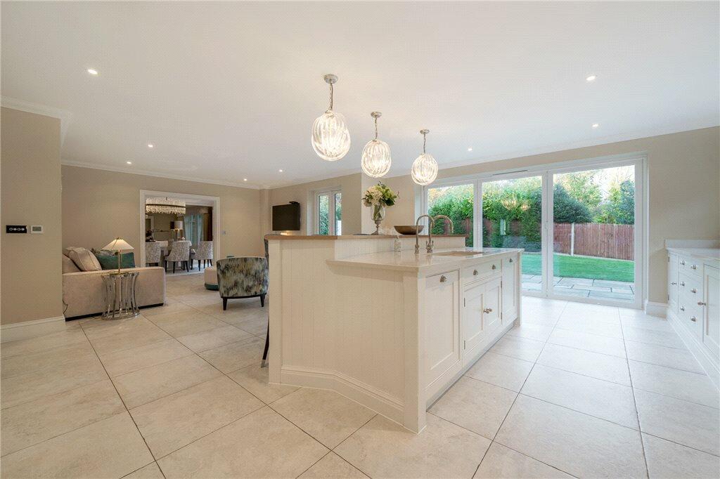 Additional image 10 of Plaistow Lane, Bromley