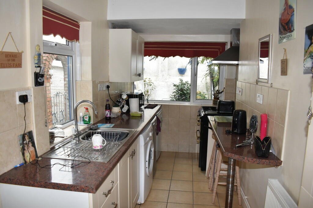 Additional image 6 of Alma Street