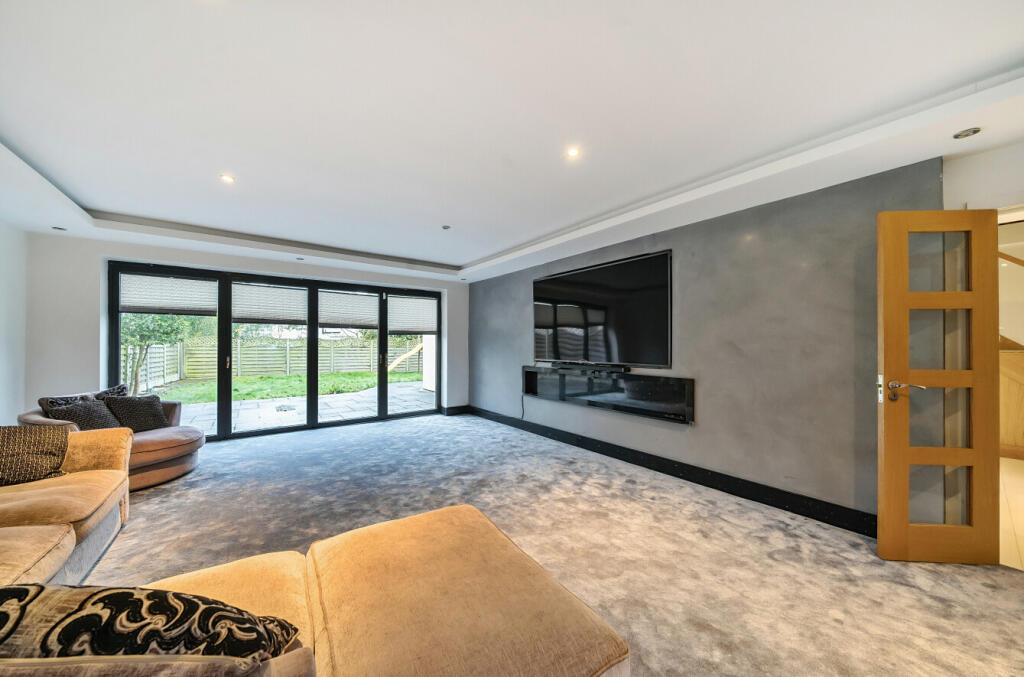 Additional image 9 of Leesons Hill, Chislehurst, Kent, BR7