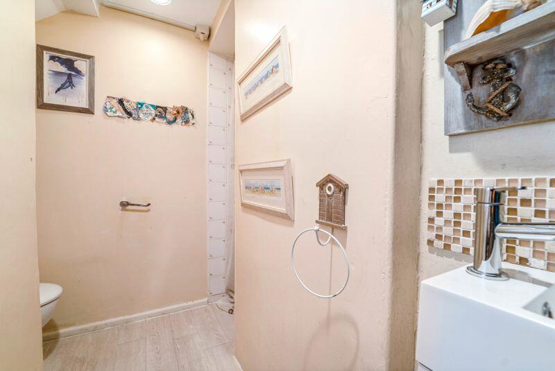 Additional image 40 of Shrubbery Avenue, The Shrubbery - CHARACTER HOME