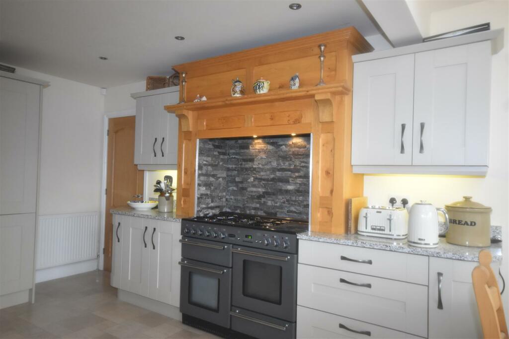 Additional image 4 of Thorn Drive, Queensbury, Bradford