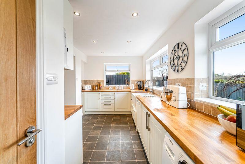 Additional image 9 of Brockley Crescent, Bleadon Hill - IMMACULATE EXTENDED HOME