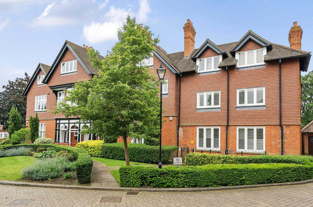 Additional image 19 of Newton Park Place, Chislehurst, Kent, BR7