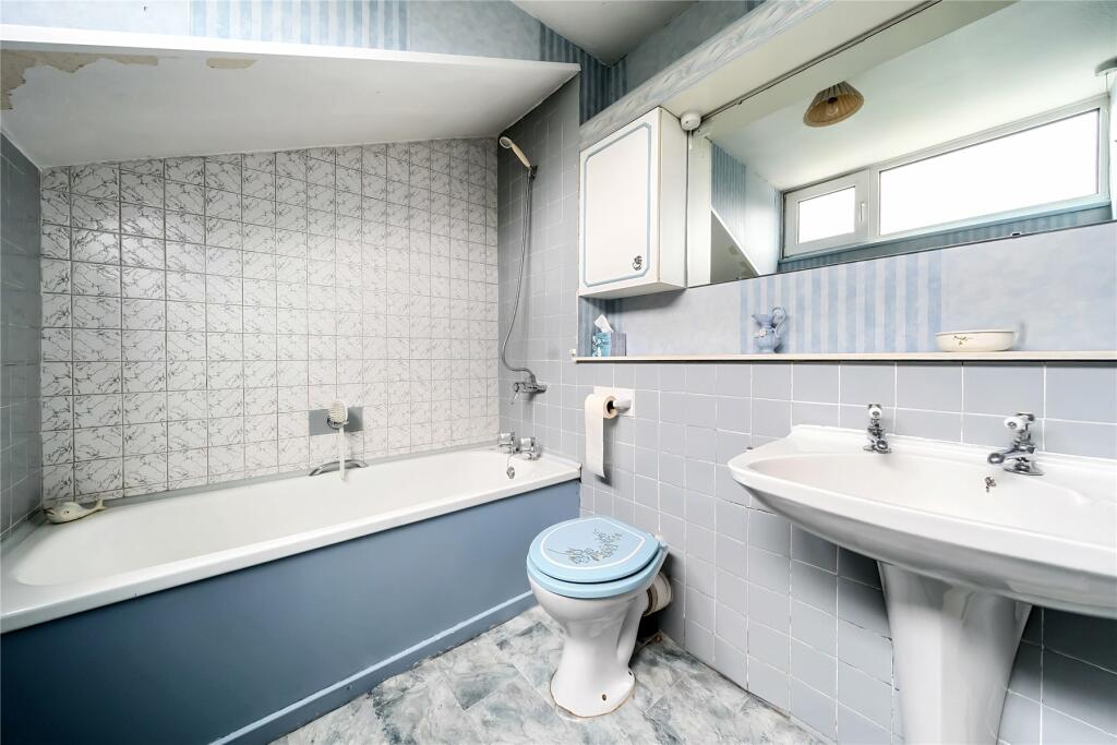 Additional image 8 of Islehurst Close, Chislehurst