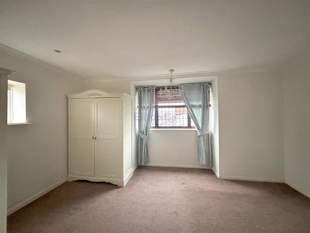 Additional image 12 of Clock House Road, Beckenham, BR3