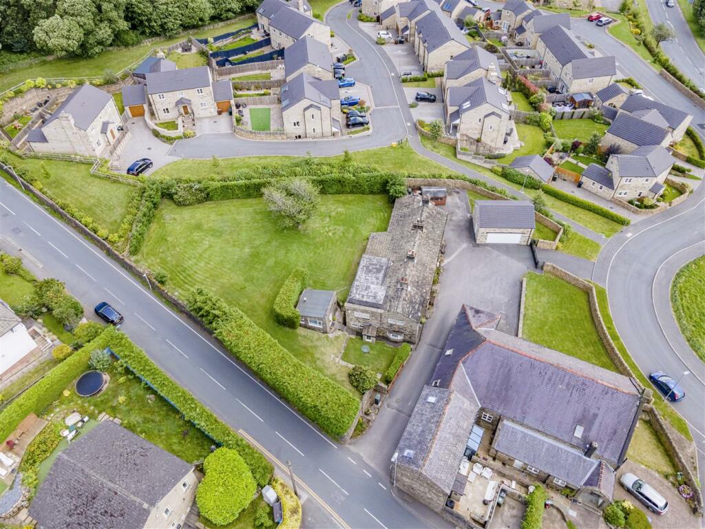 Additional image 38 of 2 and 3 Crowther Fold, Harden, Bingley