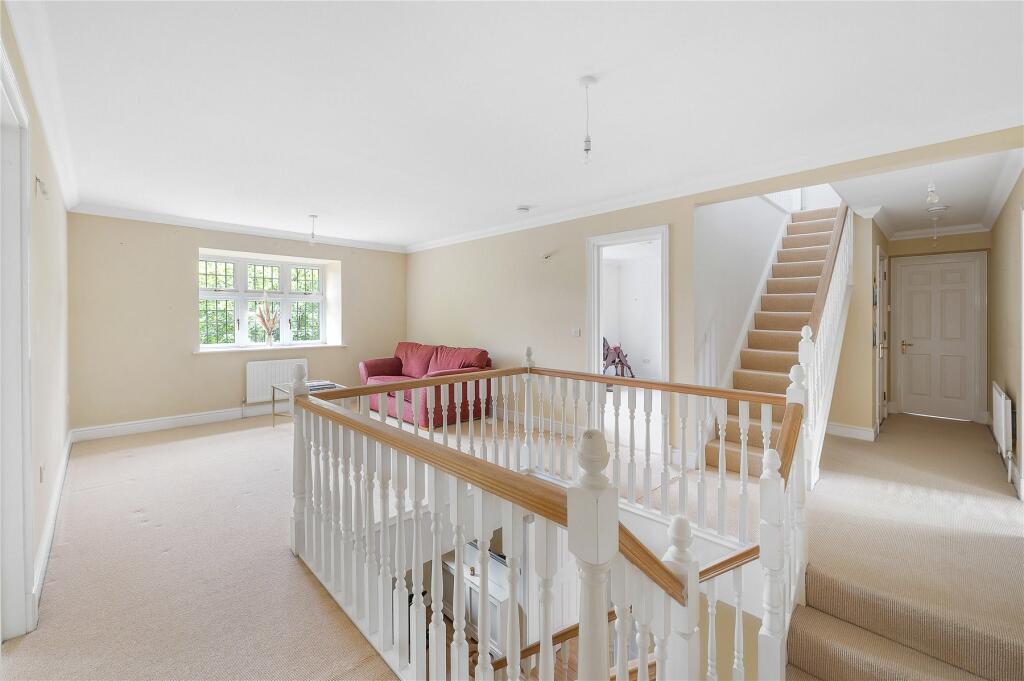 Additional image 9 of Limewood Close, Beckenham, BR3