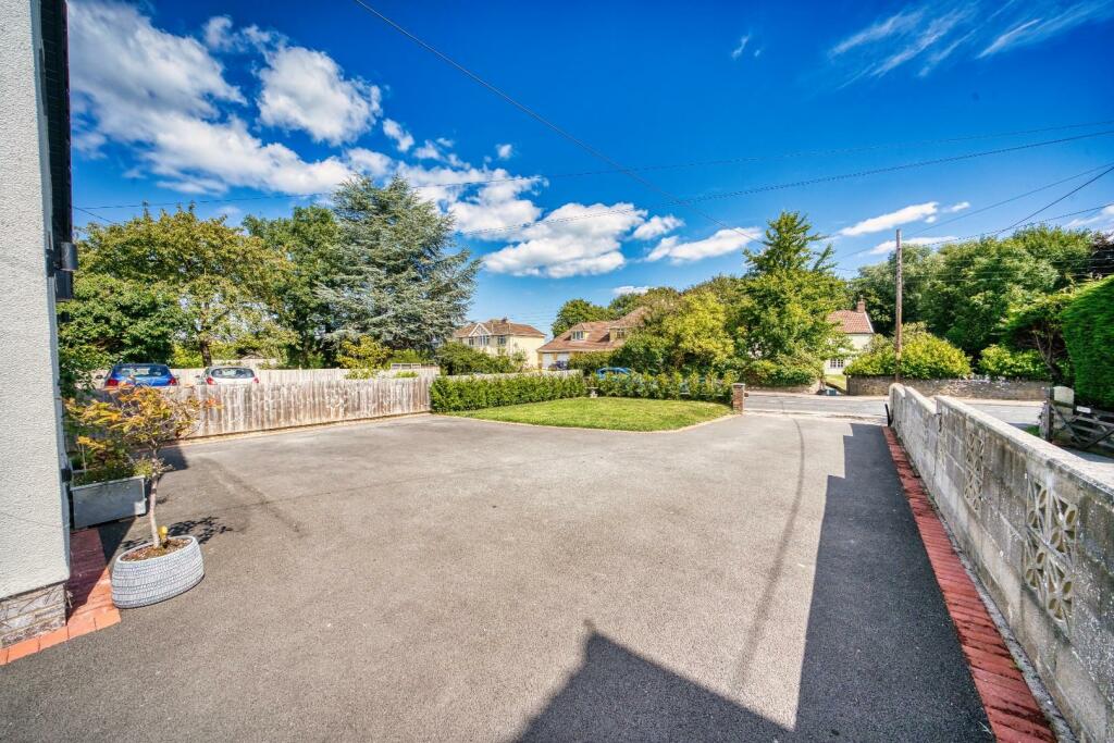 Additional image 24 of Impeccable family home located at the North End Of Yatton