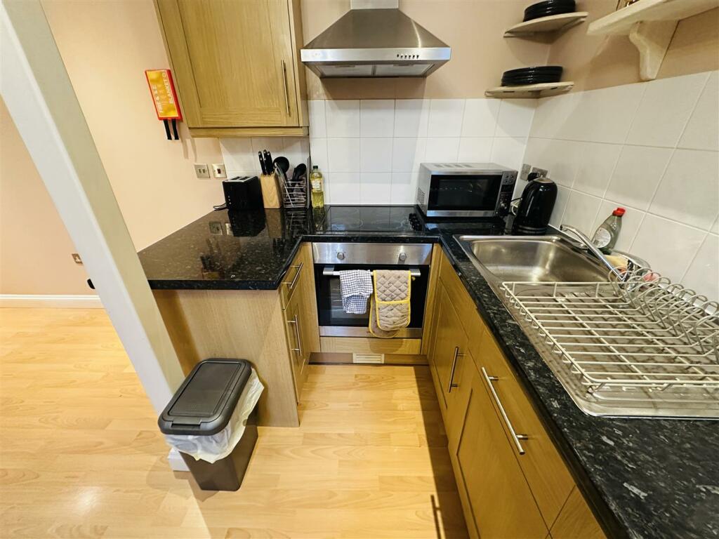 Additional image 4 of BPC01754, Baldwin Street, Bristol