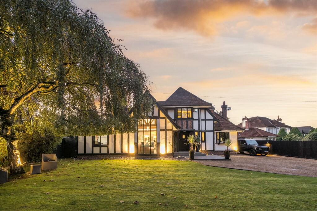 Additional image 2 of Hollydale Drive, Bromley