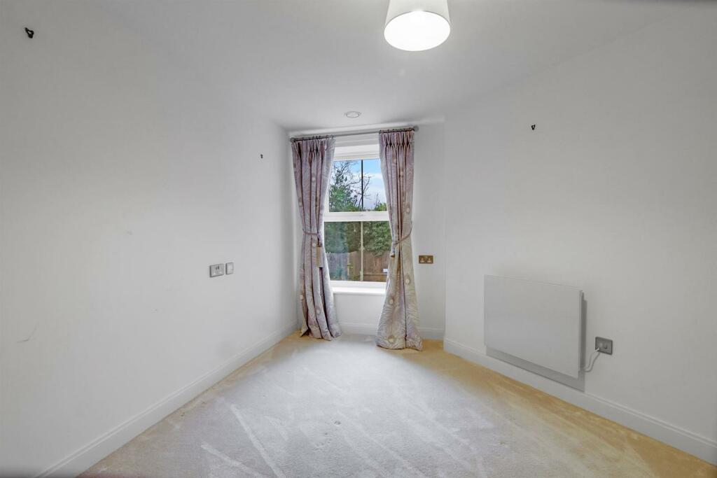 Additional image 9 of Manor Park Road, Chislehurst