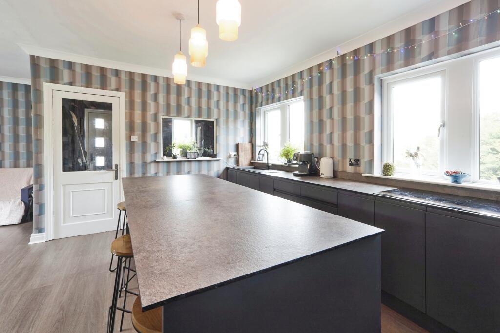 Additional image 6 of Manor Park, Keighley, BD22