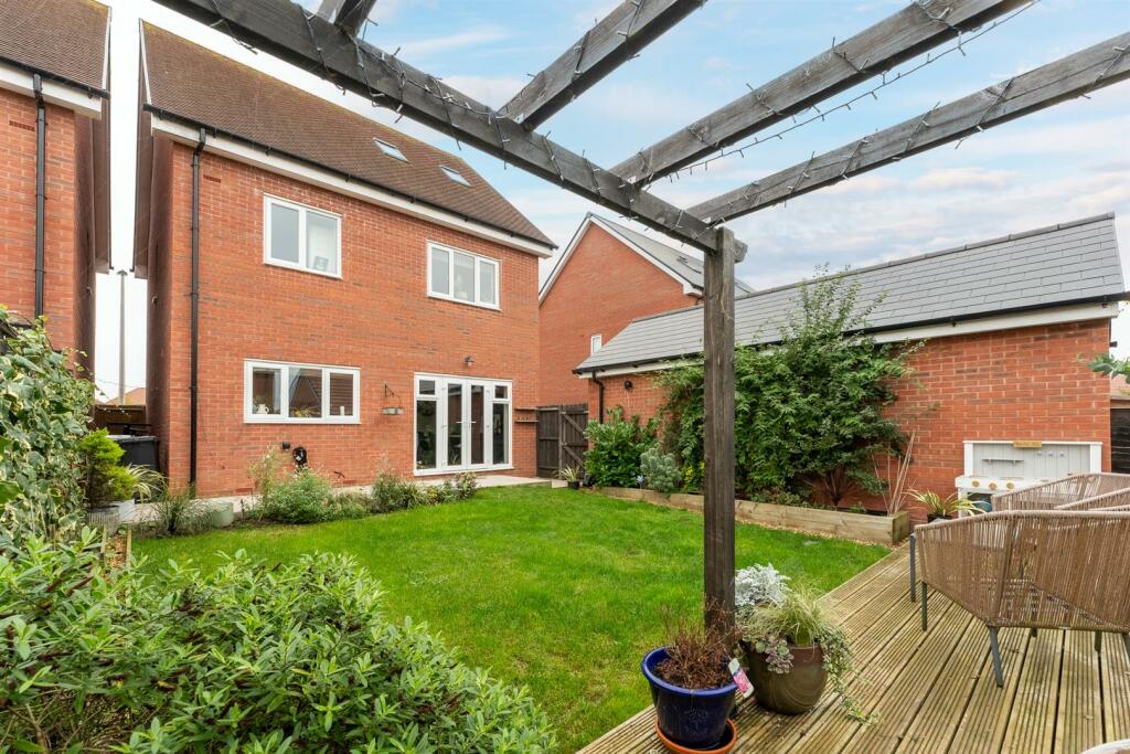 Additional image 24 of Moorhen Road, Yatton - PERFECT FAMILY HOME