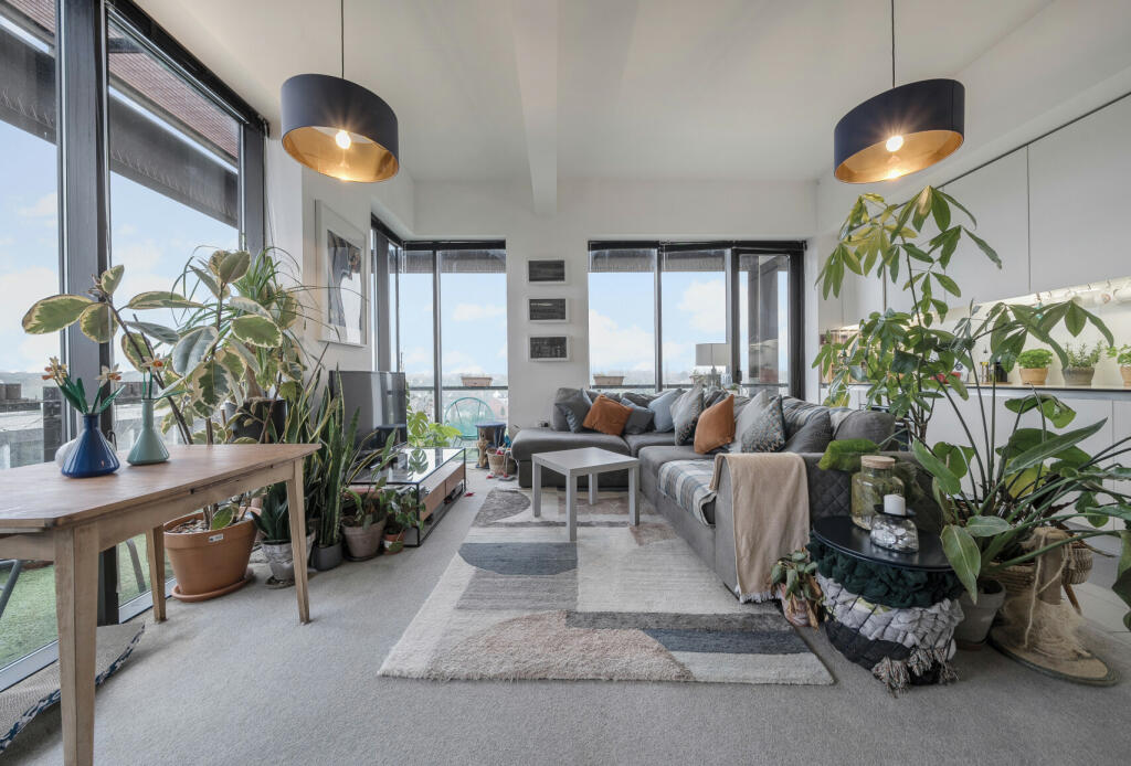 Additional image 13 of Lakeshore Drive, Bristol, BS13