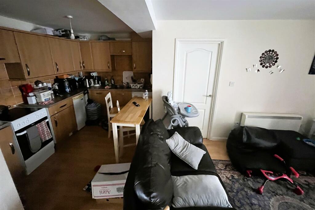 Additional image 18 of FREEHOLD BLOCK | 5 FLATS | £94K | BS13