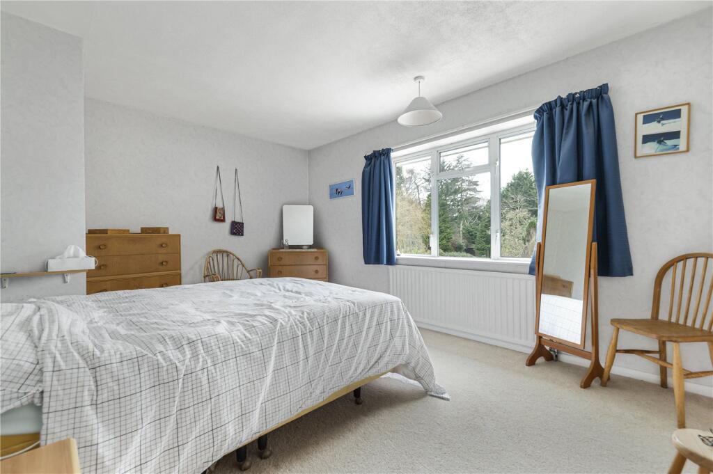 Additional image 7 of Hayes Wood Avenue, Bromley, BR2