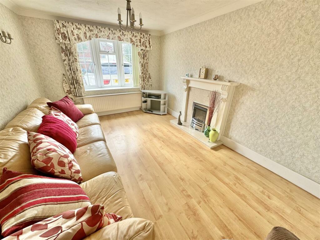 Additional image 19 of Family Home in Cul-De-Sac Location