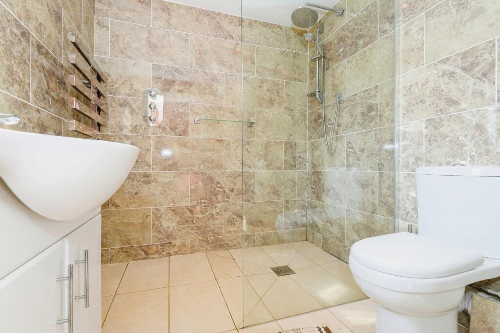 Additional image 13 of Hunsworth Lane, Cleckheaton, BD19