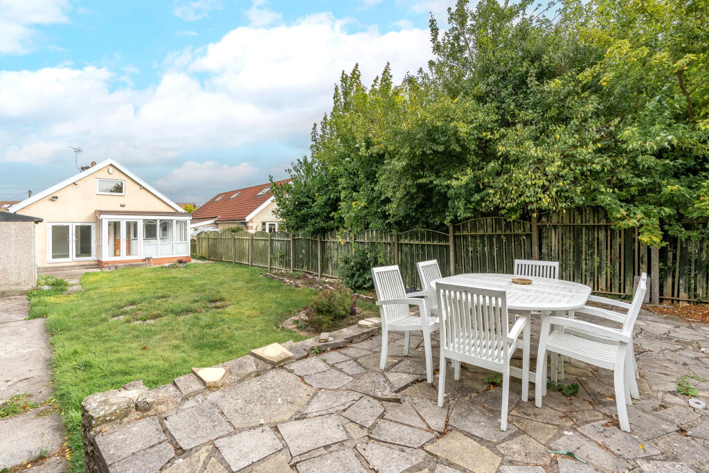 Additional image 22 of Beach Avenue, Severn Beach, Bristol, Gloucestershire