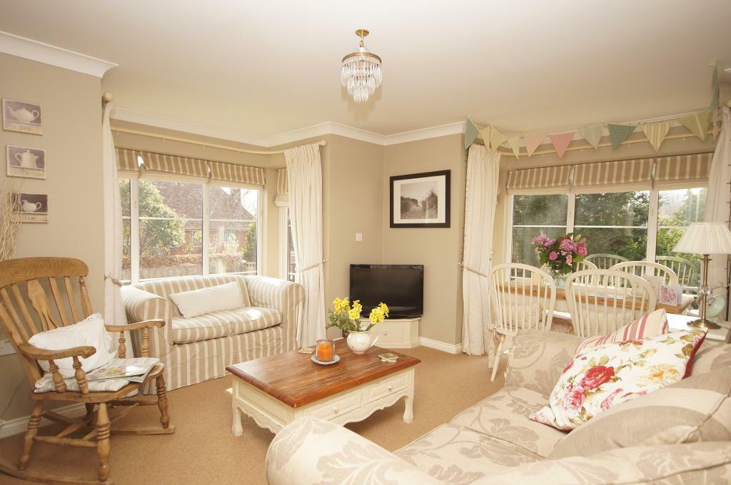 Additional image 4 of Carisbrooke Lodge, Goring Road, Steyning, West Sussex, BN44 3HB