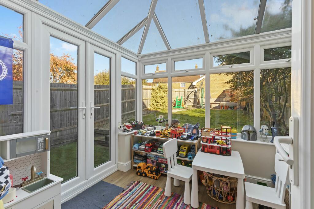 Additional image 10 of Oak Tree Drive, Hassocks, West Sussex, BN6 8YD